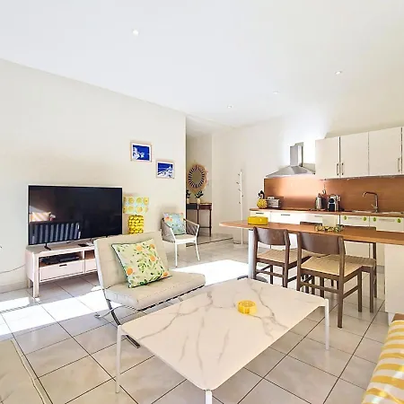 Apartmán Nestor&jeeves - Palais Du Port - Balcony - Port Place Du Pin