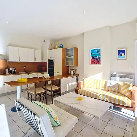 Apartmán Nestor&jeeves - Palais Du Port - Balcony - Port Place Du Pin